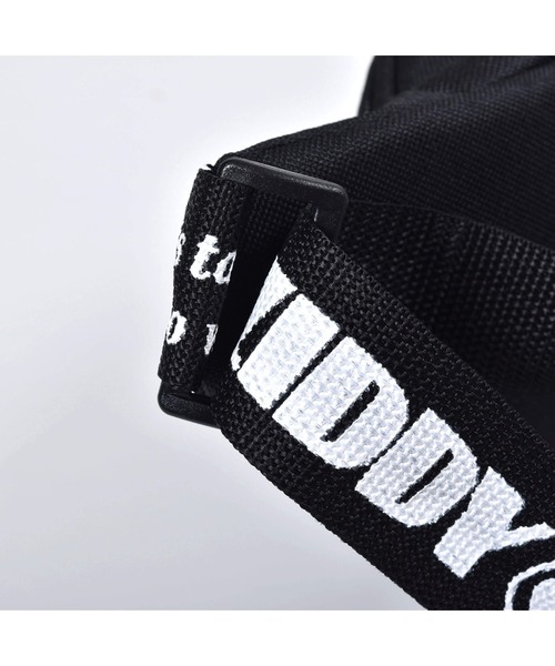 ZIDDY（ジディ）の「ZIDDY/バタフライチャームポケット付きウエストポーチ（ボディバッグ/ウエストポーチ・キッズ・ブラック/ブルー・ONESIZE）」の3枚目の写真