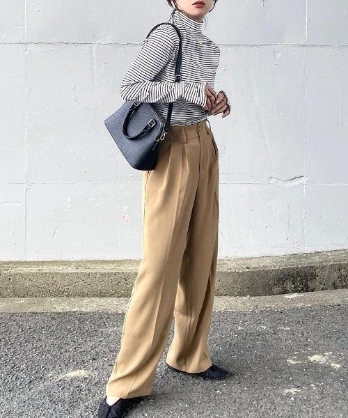 Re:EDIT（リエディ）の「指穴リブカットソーハイネックトップス（Tシャツ/カットソー・レディース・ブルー/杢グレー/ホワイト×ブラック/ブラック/ブラック×ホワイト/ホワイト/ブルー系その他/ブラック系その他・MEDIUM/LARGE）」の20枚目の写真