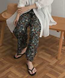 URBAN RESEARCH DOORS | フラワープリントイージーパンツ(その他パンツ)