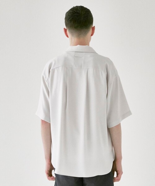 CITY TOKYO（シティトウキョウ）の「CHILL OUTストレッチシャツ（シャツ/ブラウス・メンズ・グレー/ブラック/ホワイト・1/2/3）」の9枚目の写真