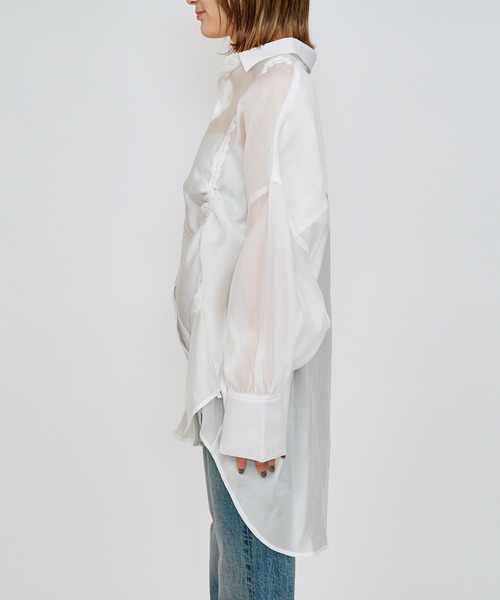 SPIRALGIRL（スパイラルガール）の「アシメギャザーシアーシャツ（シャツ/ブラウス・レディース・ブラック/ホワイト・FREE）」の16枚目の写真