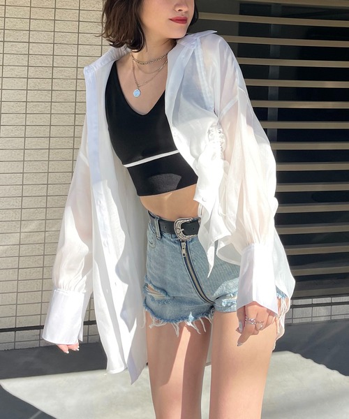 SPIRALGIRL（スパイラルガール）の「アシメギャザーシアーシャツ（シャツ/ブラウス・レディース・ブラック/ホワイト・FREE）」の6枚目の写真