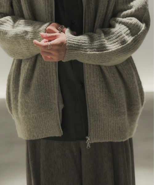 CASPER JOHN(キャスパージョン)の「Mohair wool drivers knit/モヘアウールドライバーズニット(ニット/セーター・メンズ・ベージュ/ブラック・LARGE/MEDIUM/SMALL)」の19枚目の写真