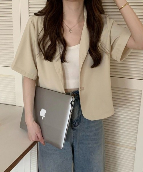 Chaco closet(チャコ クローゼット)の「テーラードミニジャケット(テーラードジャケット・レディース・カーキ/サックスブルー/ブラック/ベージュ・FREE)」の8枚目の写真