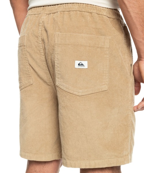 Quiksilver(クイックシルバー)の「TAXER CORD/クイックシルバーコーデュロイウエストゴムショートパンツ(その他パンツ・メンズ・ネイビー/ベージュ/ブラック・X-LARGE/SMALL/MEDIUM/LARGE)」の15枚目の写真