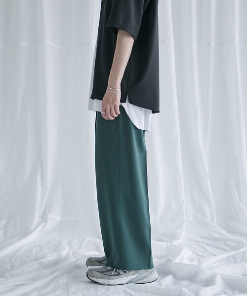 PUBLIC TOKYO（パブリックトウキョウ）の「イージーウールタックスラックス（スラックス・メンズ・グリーン/ダークグレー/ブルー/ブラウン・1/2/3）」の13枚目の写真