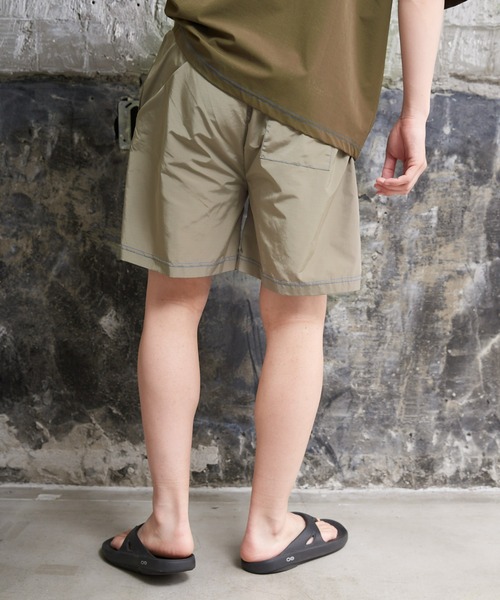 CIAOPANIC TYPY（チャオパニックティピー）の「配色ステッチスイムショーツ（水着・メンズ・ブラック/ベージュ系その他・LARGE/X-LARGE）」の4枚目の写真