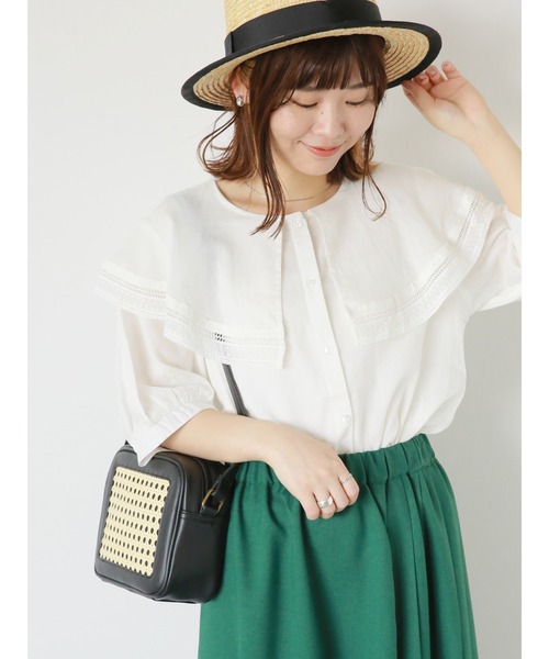 ehka sopo（エヘカソポ）の「ラッフルレース襟ブラウス（シャツ/ブラウス・レディース・ブルー/キナリ/オフホワイト・F）」の2枚目の写真