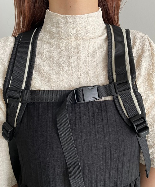 210nouve(トゥージュヌーブ)の「ドローストリングナイロンバックパック(バックパック/リュック・レディース・ブラック/アイボリー/カーキ/ブルー/ピンク・FREE)」の8枚目の写真