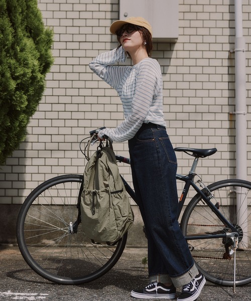 210nouve(トゥージュヌーブ)の「ドローストリングナイロンバックパック(バックパック/リュック・レディース・ブラック/アイボリー/カーキ/ブルー/ピンク・FREE)」の19枚目の写真