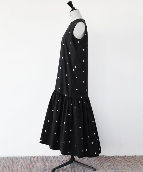 セール】【Oggi掲載】裾ティアードドットロングワンピース（ワンピース