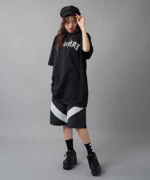 SPINNS(スピンズ)の「チャイナフリルデザイン リブソックス(ソックス/靴下・レディース・ホワイト/ブラック・ONESIZE)」の9枚目の写真
