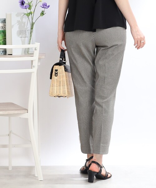 couture brooch（クチュールブローチ）の「◆【SS-LL/ウエストゴムでラクチン】フェイクパールアクセントハイパーストレッチパンツ（その他パンツ・レディース・ネイビー/ブラック/オリーブ/アイボリー系1・40/38/42/36/34）」の14枚目の写真