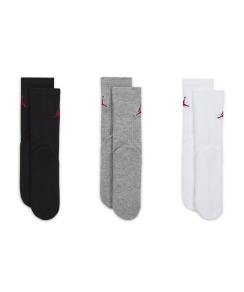 JORDAN BRAND(ジョーダンブランド)の「ジョーダン ジャンプマン リトルキッズ クッションド クルー ソックス (3足) / Jordan JumpmanLittle Kids' Cushioned Crew Socks (3 Pairs)(ソックス/靴下・キッズ・グレー系その他/ブラック/レッド・17-20.5cm)」の7枚目の写真