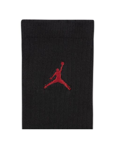 JORDAN BRAND(ジョーダンブランド)の「ジョーダン ジャンプマン リトルキッズ クッションド クルー ソックス (3足) / Jordan JumpmanLittle Kids' Cushioned Crew Socks (3 Pairs)(ソックス/靴下・キッズ・グレー系その他/ブラック/レッド・17-20.5cm)」の8枚目の写真