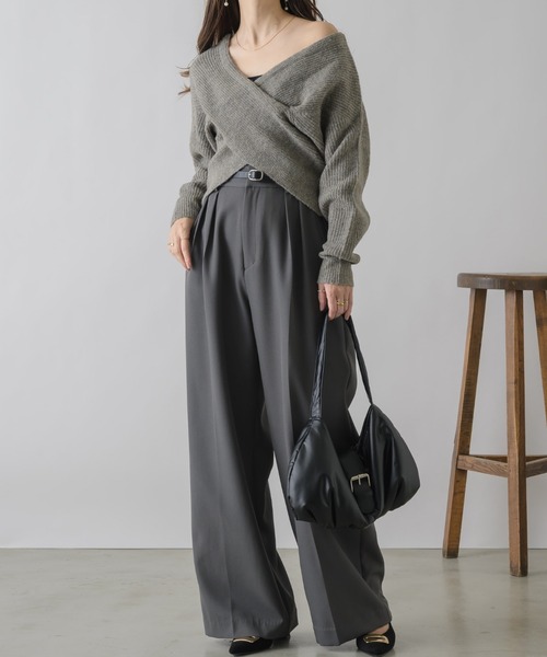 NEUNA（ヌナ）の「【昨年完売した大人気ニット！】クロスデザイン