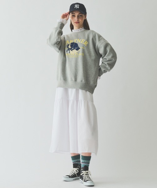 MERLOT（メルロー）の「襟フリルティアードワンピース（ワンピース・レディース・サックスブルー/ブラック/ホワイト・MT/FREE）」の6枚目の写真