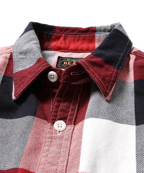 BEAMS PLUS(ビームスプラス)の「BEAMS PLUS / ブロックチェック ワークシャツ(シャツ/ブラウス・メンズ・グレー/レッド/ブルー・MEDIUM/SMALL/LARGE/X-LARGE)」の6枚目の写真