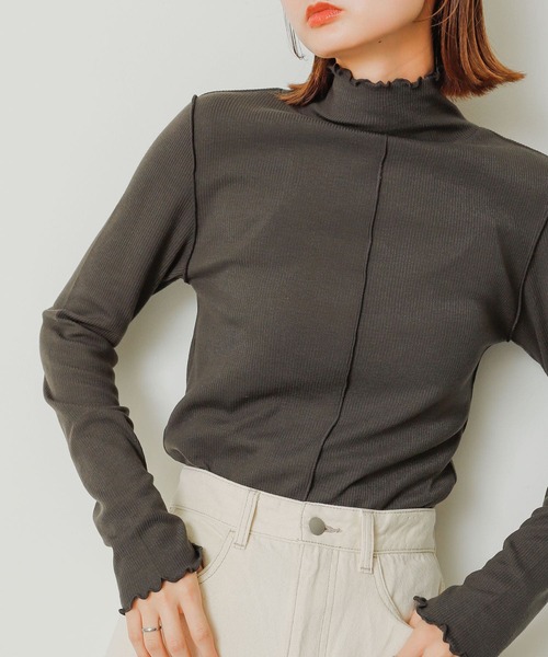 SENSE OF PLACE by URBAN RESEARCH(センスオブプレイスバイアーバンリサーチ)の「『静電気防止』メローハイネックトップ(Tシャツ/カットソー・レディース・ブラック/オレンジ/オフホワイト/チャコールグレー・ONE)」の12枚目の写真