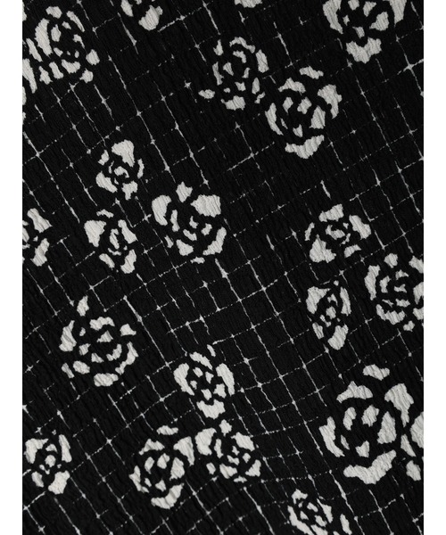 ESCAR(エスカー)の「■ESCAR Uネッククレープカットプルオーバー(Tシャツ/カットソー・レディース・ブラック/ブラック系その他・FREE)」の15枚目の写真