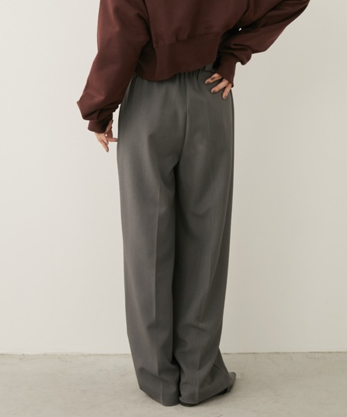 Aunt Marie's（アントマリーズ）の「【一番人気！サイズ展開あり】センタータックワイドスラックスパンツ/オフィスカジュアル/ユニセックス（スラックス・レディース・モカ/グレー/グレイッシュベージュ/ブラック/ネイビー・FREE/MT）」の17枚目の写真