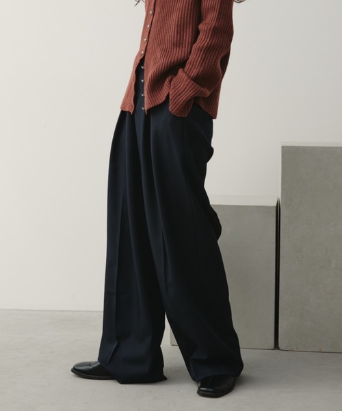 一番人気！サイズ展開あり】センタータックワイドスラックスパンツ