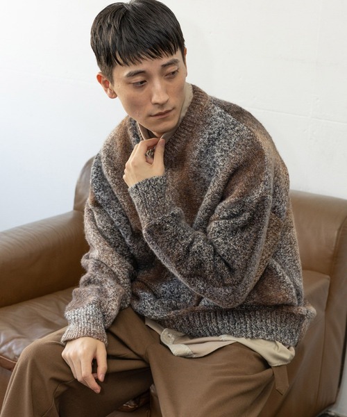 niko and...(ニコアンド)の「スペースダイニットプルオーバー(ニット/セーター・メンズ・ブラウン/ネイビー・MEDIUM/LARGE)」の5枚目の写真