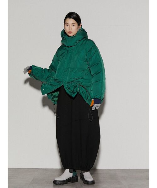 UN3D.（アンスリード）の「GATHER MDL DOWN JK / ギャザーミドルダウン