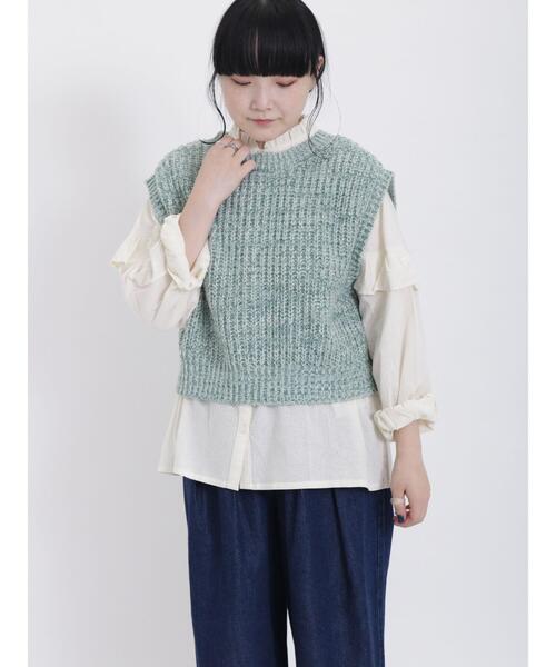 Samansa Mos2（サマンサ モスモス）の「前後着引き揃えパール釦ベスト（ベスト・レディース・グリーン/ベージュ/チャコールグレー/ブルー・F）」の20枚目の写真