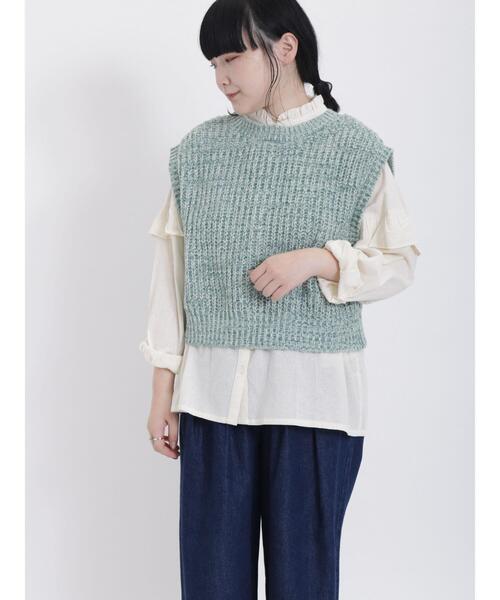 Samansa Mos2（サマンサ モスモス）の「前後着引き揃えパール釦ベスト（ベスト・レディース・グリーン/ベージュ/チャコールグレー/ブルー・F）」の21枚目の写真