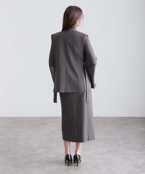 atlo（アトロ）の「【低身長用サイズあり】 結婚式 パーティー ドレス ジレ 袖あり&ロング お呼ばれ フォーマル 同窓会 オケージョンドレス ワンピース 二次会 成人式 謝恩会 20代 30代（ドレス・レディース・ブラック/チャコール・S/M/L/XL/XXL/4L/5L/SS）」の19枚目の写真