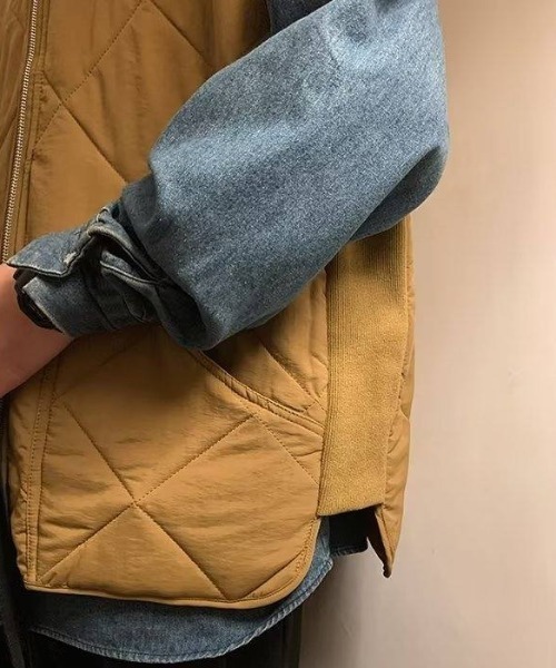 MGV(エムジーヴィー)の「オーバーサイズキルティングベスト(ダウンベスト・メンズ・ベージュ/ブラック・X-LARGE/MEDIUM/LARGE)」の13枚目の写真