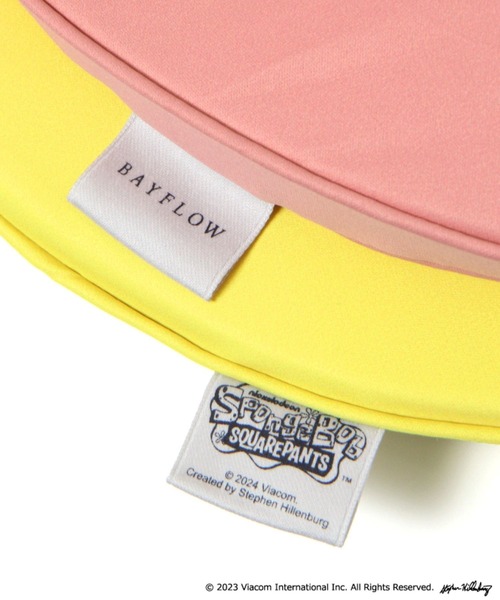 BAYFLOW(ベイフロー)の「【SpongeBob(スポンジ・ボブ)×BAYFLOW】シートクッション(クッション/クッションカバー・レディース・ピンク/イエロー・0)」の12枚目の写真