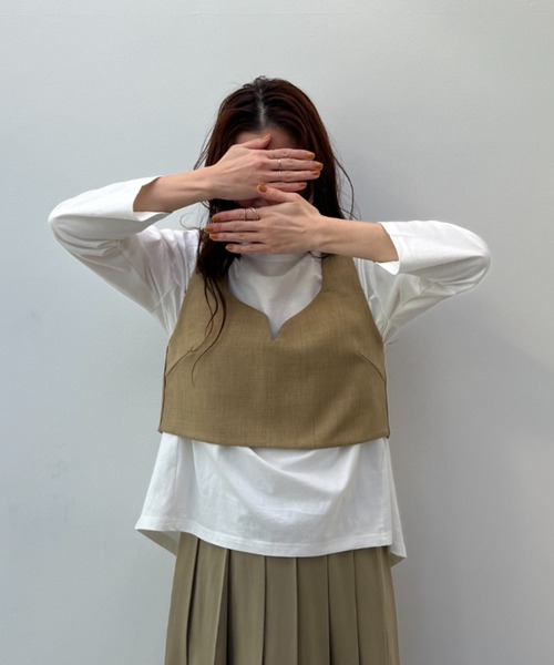 y/m by misato（イムバイミサト）の「Vカットビスチェ（キャミソール・レディース・ベージュ/ブラック・FREE）」の19枚目の写真