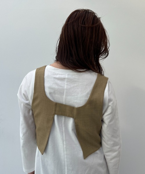 y/m by misato（イムバイミサト）の「Vカットビスチェ（キャミソール・レディース・ベージュ/ブラック・FREE）」の20枚目の写真