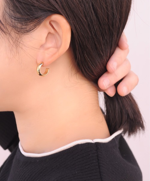 ieLS（イエルズ）の「金属アレルギー対応「ieLS」ステンレス　フープピアス（ピアス（両耳用）・レディース・ゴールド/シルバー・ONE SIZE）」の3枚目の写真