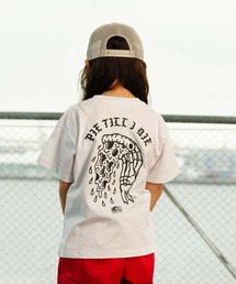 LURKING CLASS（ラーキングクラス）の「LURKING CLASS/ラーキングクラス 【ムラサキスポーツ別注】LURKING CLASS/ラーキングクラス PIE TIL I DIE TEE ST24STM03K（Tシャツ/カットソー）」