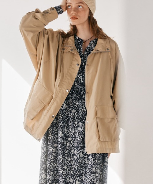 ITEMS URBANRESEARCH（アイテムズ アーバンリサーチ）の「ギャザーピンタックワンピース（ワンピース・レディース・チャコールグレー/カーキ/ブラック系その他・FREE）」の14枚目の写真