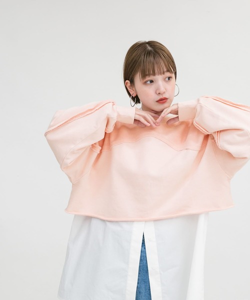 KBF（ケイビーエフ）の「ショートリメイクスウェット（スウェット・レディース・ピンク/グレー系その他/チャコールグレー・ONE）」の3枚目の写真