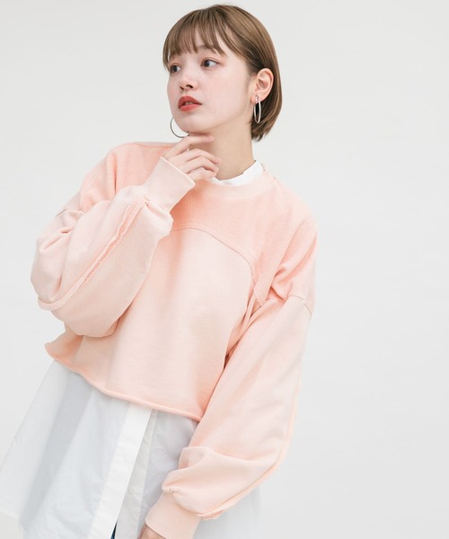 KBF（ケイビーエフ）の「ショートリメイクスウェット（スウェット・レディース・ピンク/グレー系その他/チャコールグレー・ONE）」の20枚目の写真