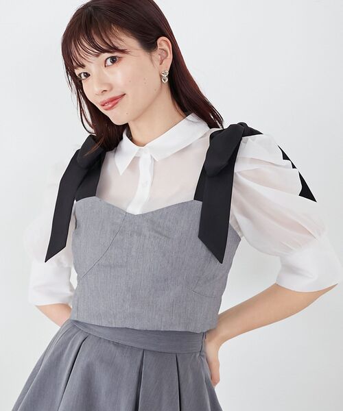 MAJESTIC LEGON(マジェスティックレゴン)の「ビスチェセットパワショルブラウス(シャツ/ブラウス・レディース・ブラック/ベージュ/グレー・MEDIUM)」の3枚目の写真