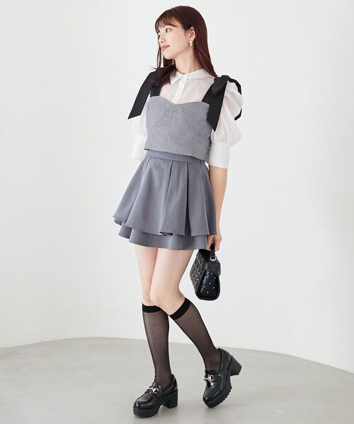 MAJESTIC LEGON(マジェスティックレゴン)の「ビスチェセットパワショルブラウス(シャツ/ブラウス・レディース・ブラック/ベージュ/グレー・MEDIUM)」の5枚目の写真
