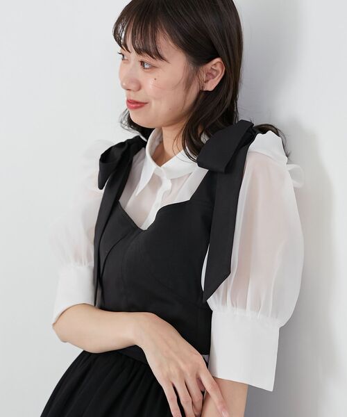MAJESTIC LEGON(マジェスティックレゴン)の「ビスチェセットパワショルブラウス(シャツ/ブラウス・レディース・ブラック/ベージュ/グレー・MEDIUM)」の16枚目の写真