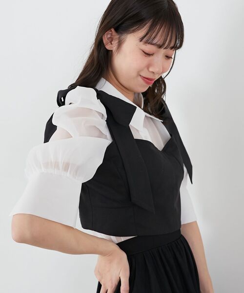 MAJESTIC LEGON(マジェスティックレゴン)の「ビスチェセットパワショルブラウス(シャツ/ブラウス・レディース・ブラック/ベージュ/グレー・MEDIUM)」の18枚目の写真