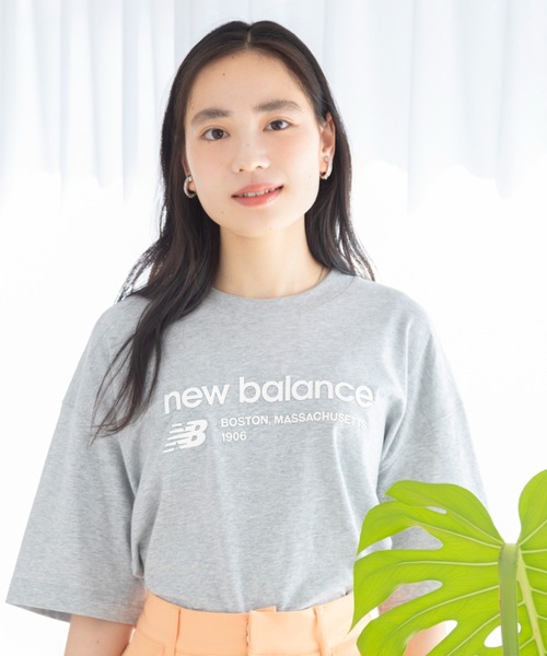 NEW BALANCE(ニューバランス)の「Linear Heritage オーバーサイズショートスリーブTシャツ(Tシャツ/カットソー・レディース・杢グレー/ライトグレー・SMALL/MEDIUM/LARGE/X-LARGE)」の21枚目の写真