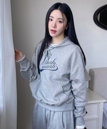 A'GEM/9 × .kom 『muah muah/ムーアムーア』 MUAH AUTHENTIC REGULAR FIT HOODIE/オーセンティックパーカー