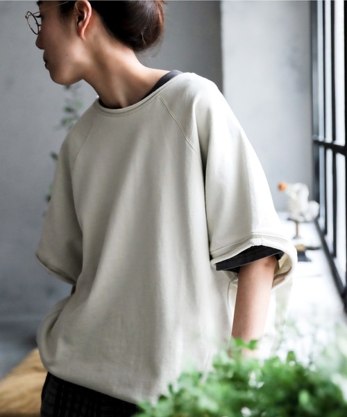 soulberry（ソウルベリー）の「ニュアンスで遊ぶスウェット（スウェット・レディース・グレイッシュベージュ/ブラック・M/4L/3L/LL/L）」の5枚目の写真