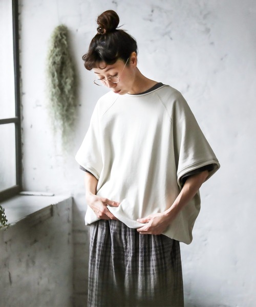 soulberry（ソウルベリー）の「ニュアンスで遊ぶスウェット（スウェット・レディース・グレイッシュベージュ/ブラック・M/4L/3L/LL/L）」の19枚目の写真