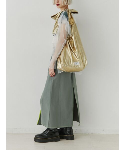 jouetie(ジュエティ)の「メタリックリボントートBAG(トートバッグ・レディース・パープル/ブラック/ゴールド/シルバー/ピンク・FREE)」の11枚目の写真