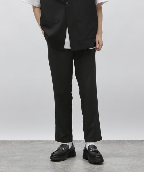 LAKOLE（ラコレ）の「DRYPEスリムパンツ / 993508（その他パンツ・メンズ・チャコール/ベージュ/ブルー/グリーン/ブラック/ライトグレー・LARGE/X-LARGE/SMALL/MEDIUM）」の2枚目の写真